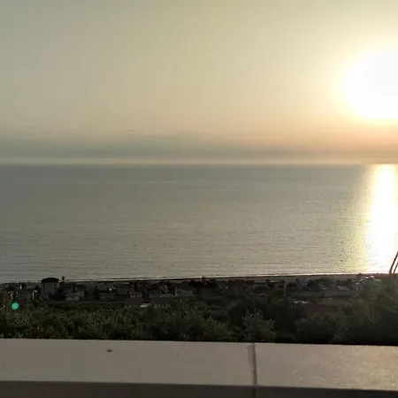 Apartment Casa Marecielo - Attico Con Terrazza Panoramica Vista Mare Longobardi