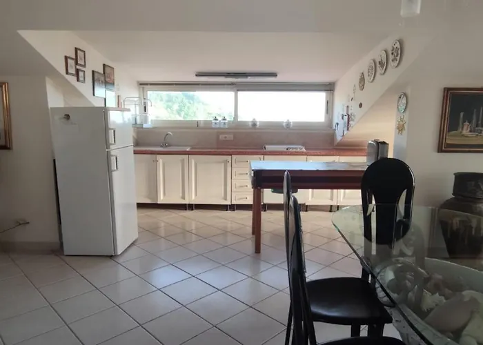 Casa Marecielo - Attico Con Terrazza Panoramica Vista Mare 公寓 隆戈巴尔迪