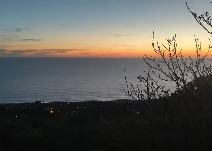 公寓 Casa Marecielo - Attico Con Terrazza Panoramica Vista Mare 隆戈巴尔迪