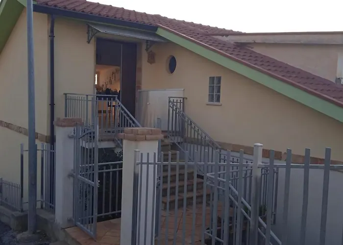 Casa Marecielo - Attico Con Terrazza Panoramica Vista Mare * 隆戈巴尔迪